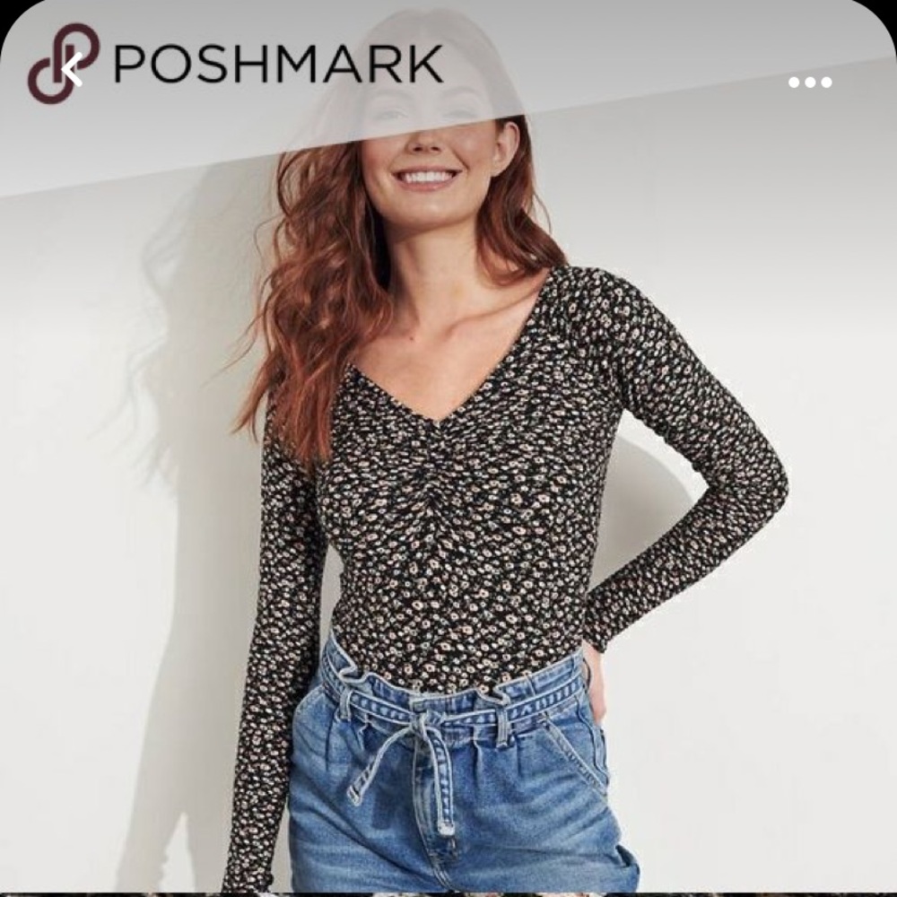 Hollister‎ Cinch Front Floral top